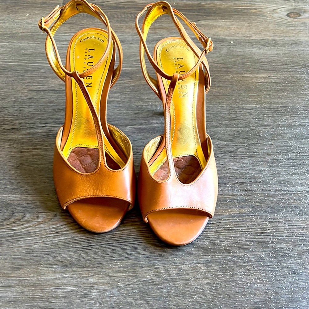 sexy and elegant Ralph Lauren tan T strap sandal six inch heel size 7